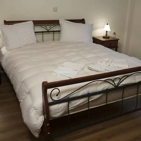Elia Therissos Maisonettes Hotel 4*
